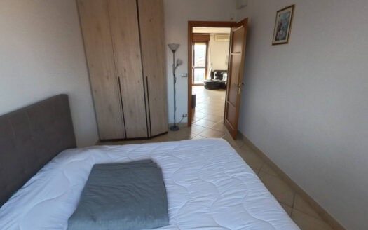 Ampio 5 locali in palazzina del 2001