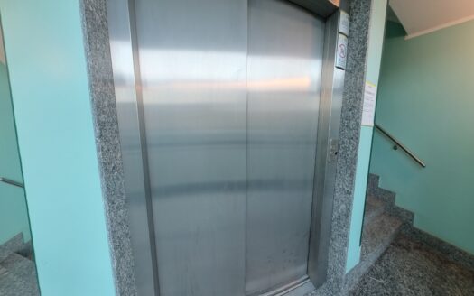 Torino, Locale commerciale di 340 mq.