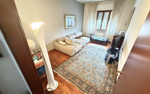 Trilocale in Corso Peschiera