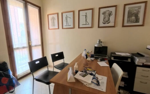 via Comentina 42, Asti