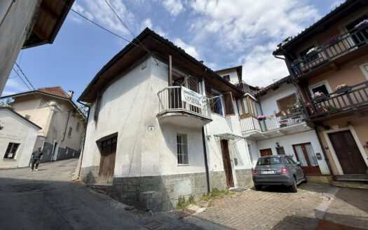 Cavoretto, casa indipendente libera su due lati