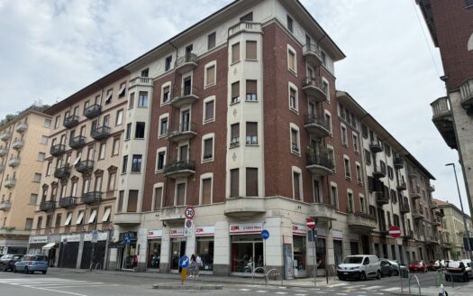 Signorile 5 locali adiacenze Corso Marconi